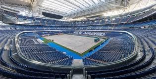 德扑里的“社交工程”：如何通过聊天让对手对你放松警惕。（德州扑克的社交心理战：用聊天引导对手放松警惕）